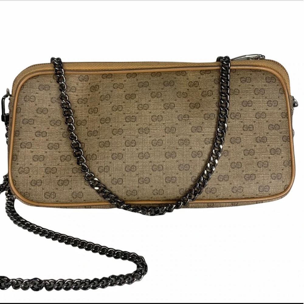 GUCCI Micro GG Pouch with a chain added